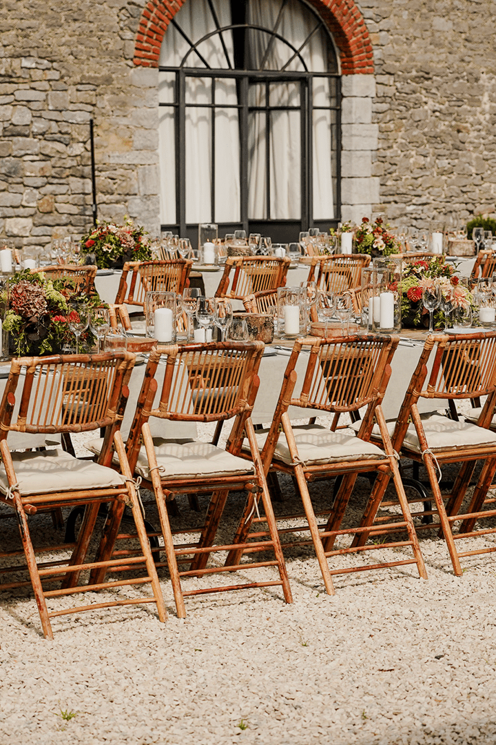 Ferme de la Haillebaude Table Flower