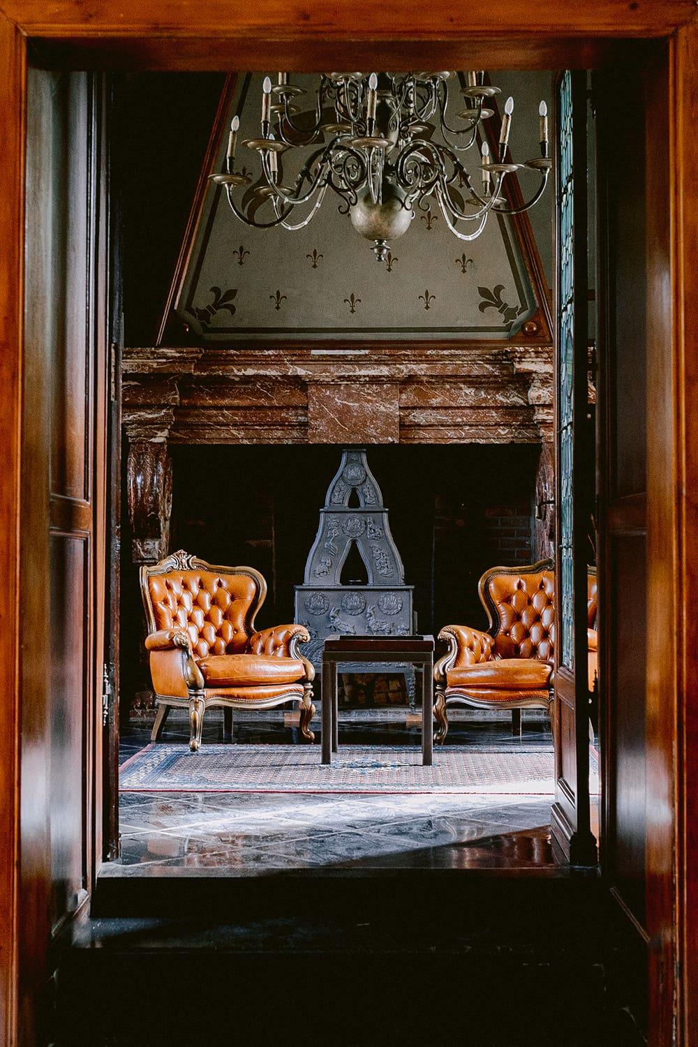 Château de Rivieren Brussels Leather Chairs Salon