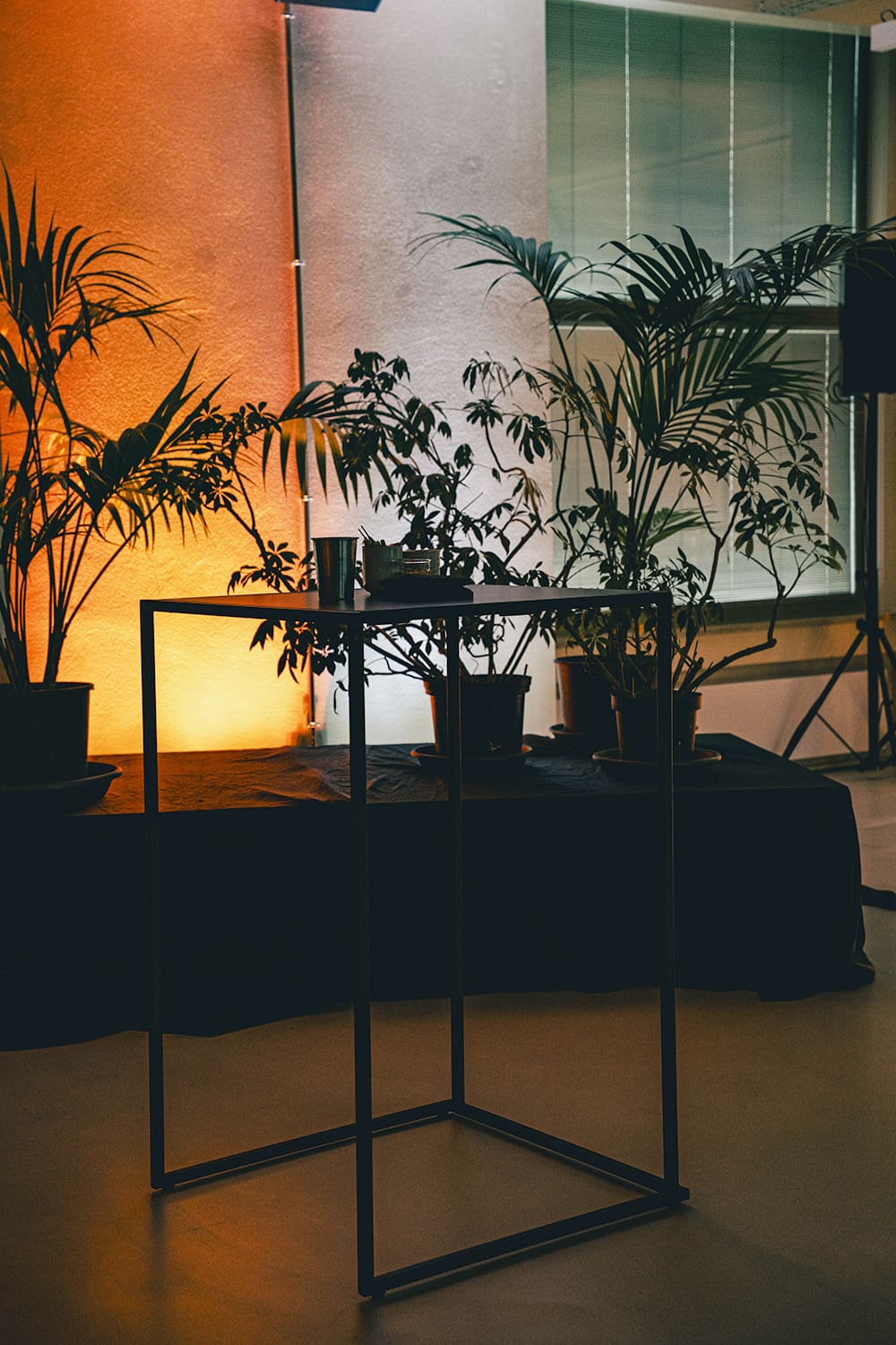 Track Brussels Event venue Cocktail corporate tables