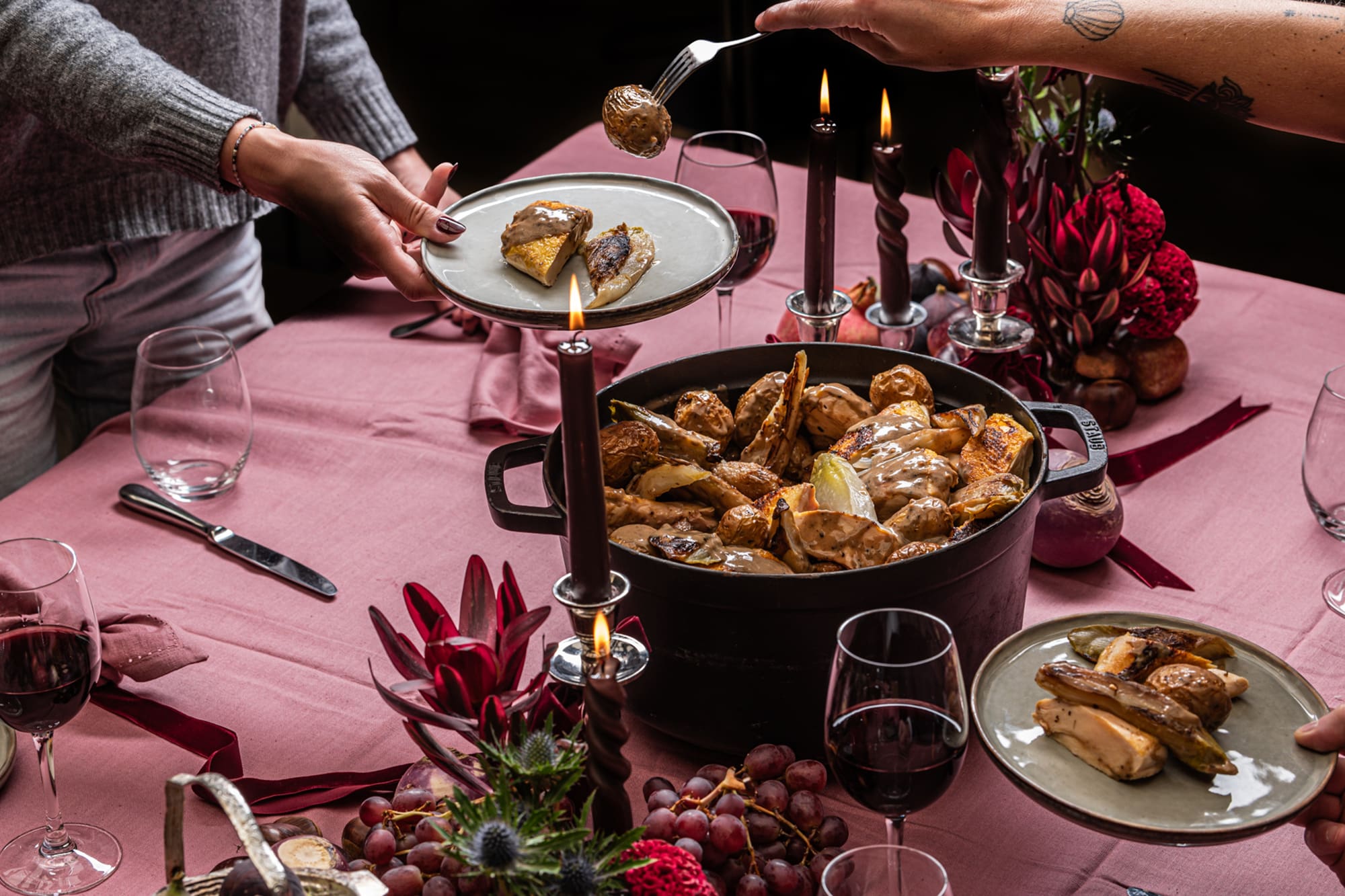 KTCHN Food Sharing Winter table cocotte potatoes chicken mijoté